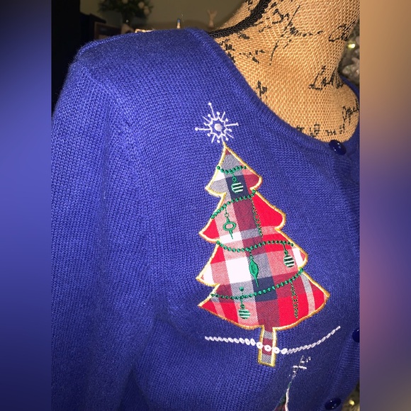 Vintage Festive Blue Knit Sweater Embroidered Sequins Plaid Trees Snowflakes XL - Picture 9 of 12
